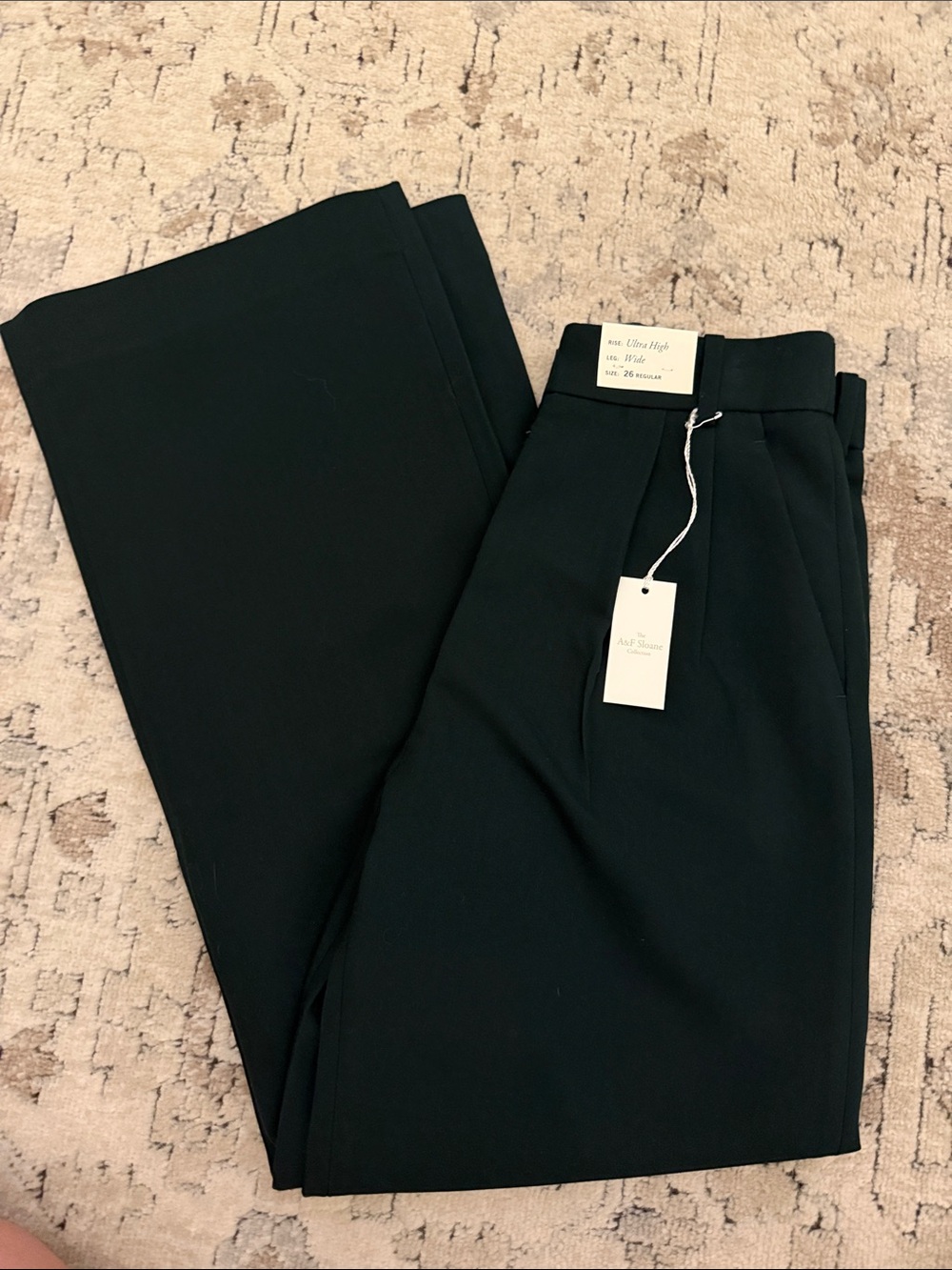 Abercrombie & Fitch Green Wide-Leg Dress Pants